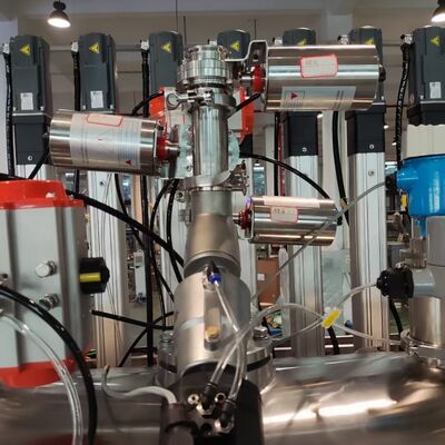 Mua Nhà máy sản xuất 1-5L chất tẩy rửa chất lỏng máy đầy với nắp và nhãn tùy chọn online manufacture