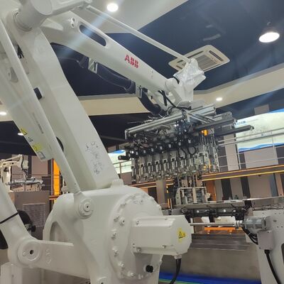 Máy chiết rót chất tẩy vết bẩn bán chạy, sản xuất tại nhà máy