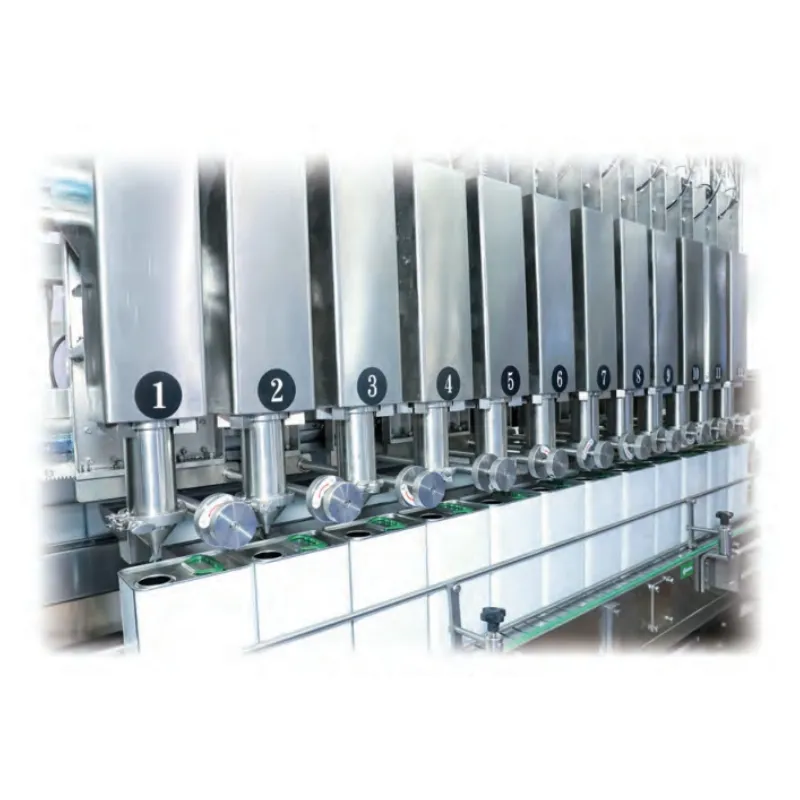 M&aacute;y nạp v&agrave; nắp 1-5L ti&ecirc;n tiến cho dầu ăn v&agrave; nước sốt 3